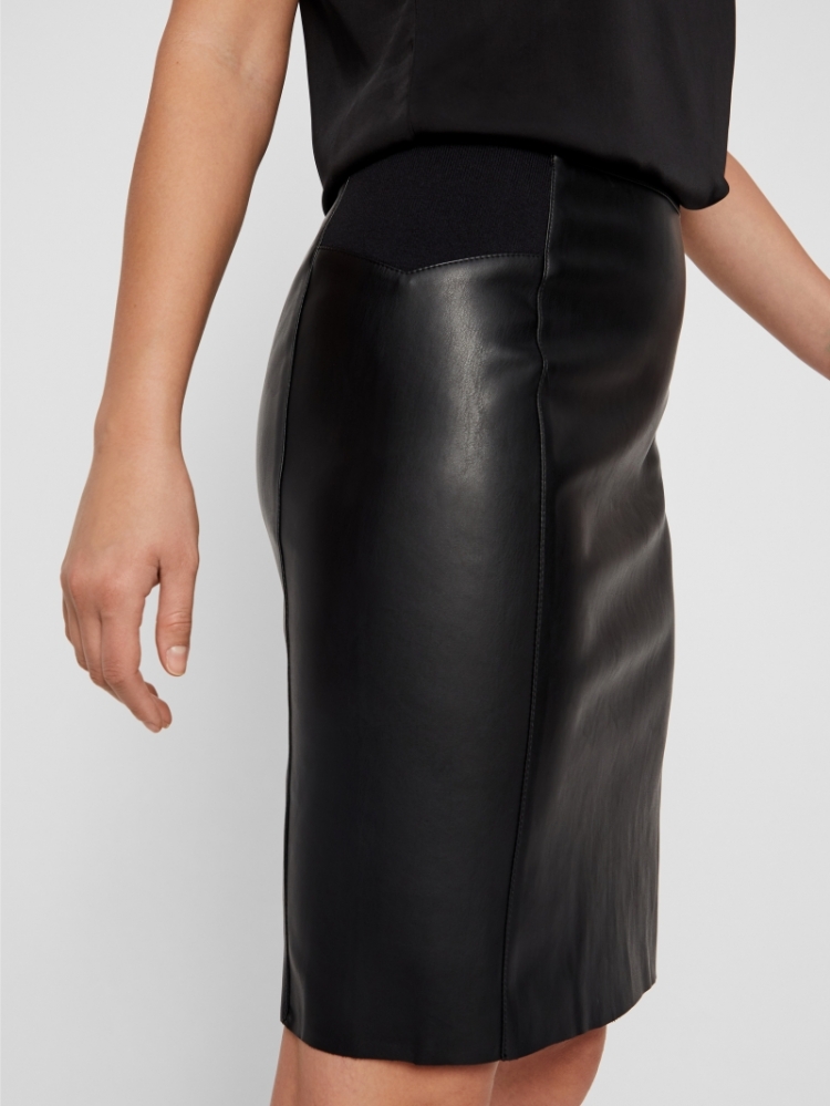 VMBUTTERSIA HW COATED SKIRT NO 177868 Black