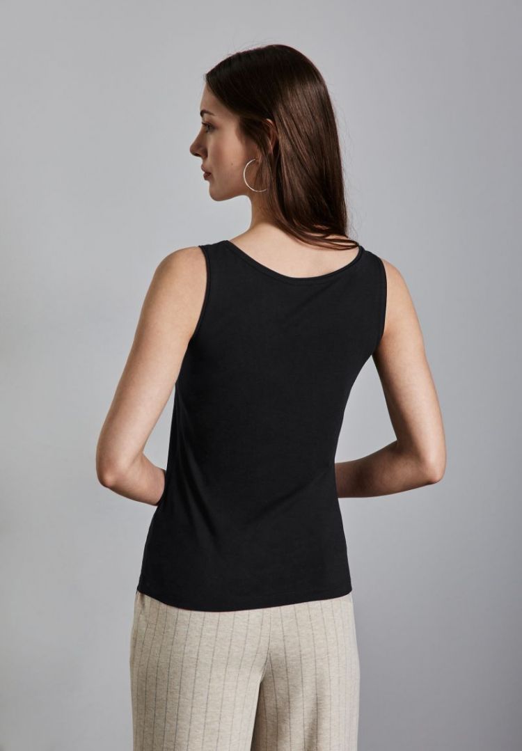  10001 Black