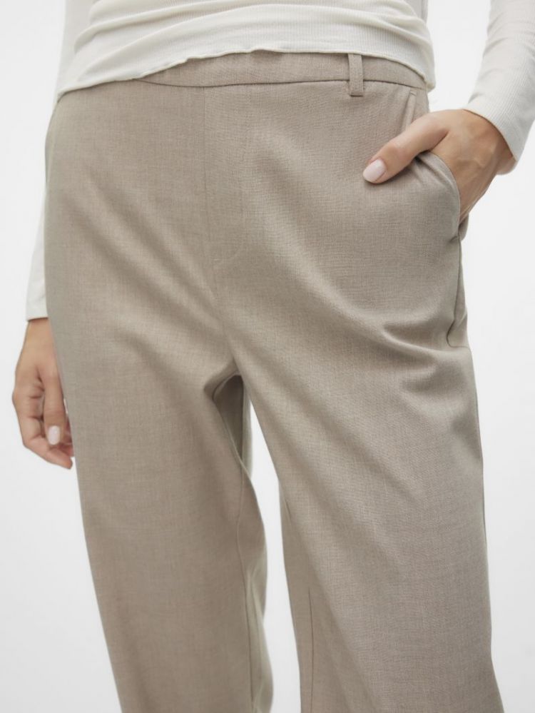 VMMAYA GOODY MW STRAIGHT PANT 192623001 Silve