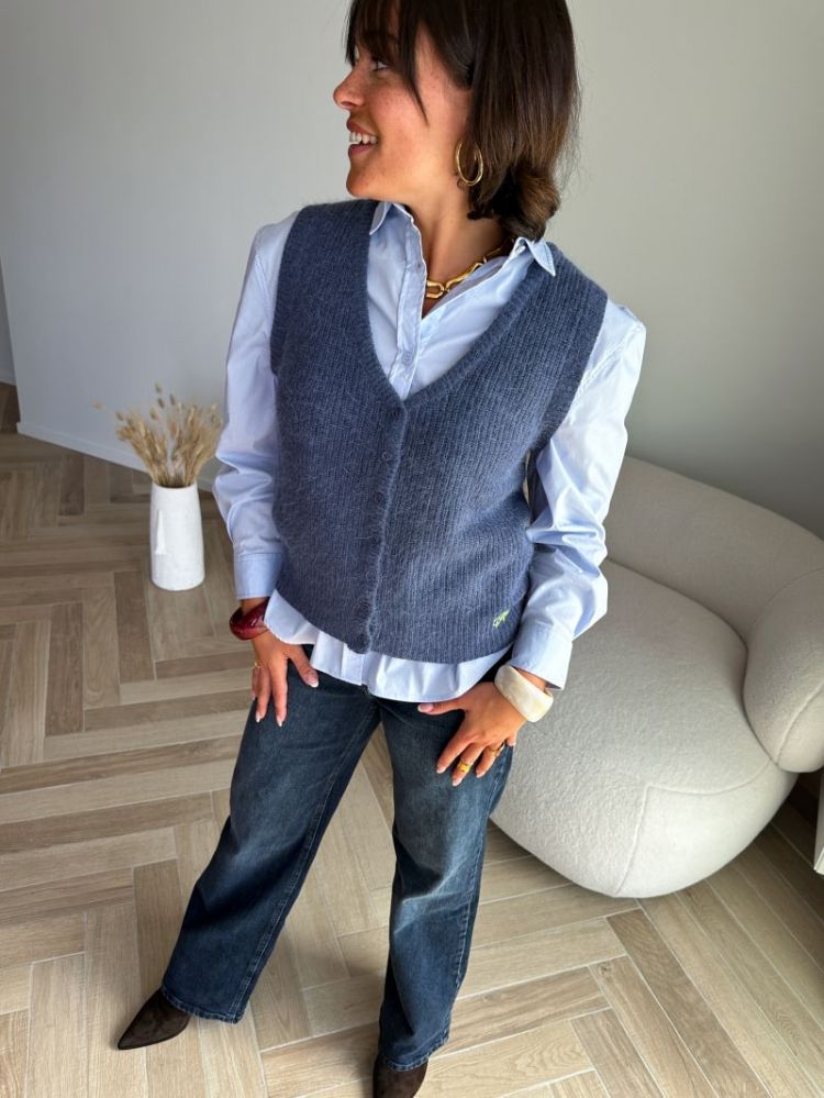  DENIM