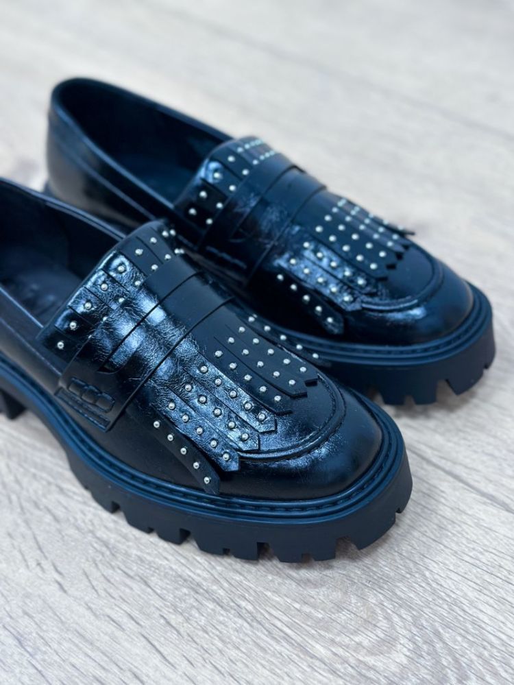 ONLBETTY-12 TASSELS STUDS LOAF 177911 Black