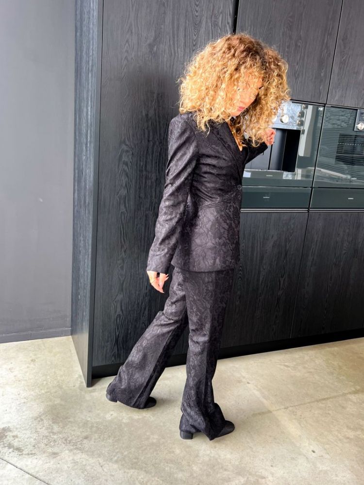 VMSCARLY MW FLARED LACE PANT 177868 Black