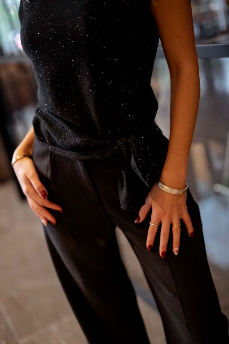  00001 BLACK