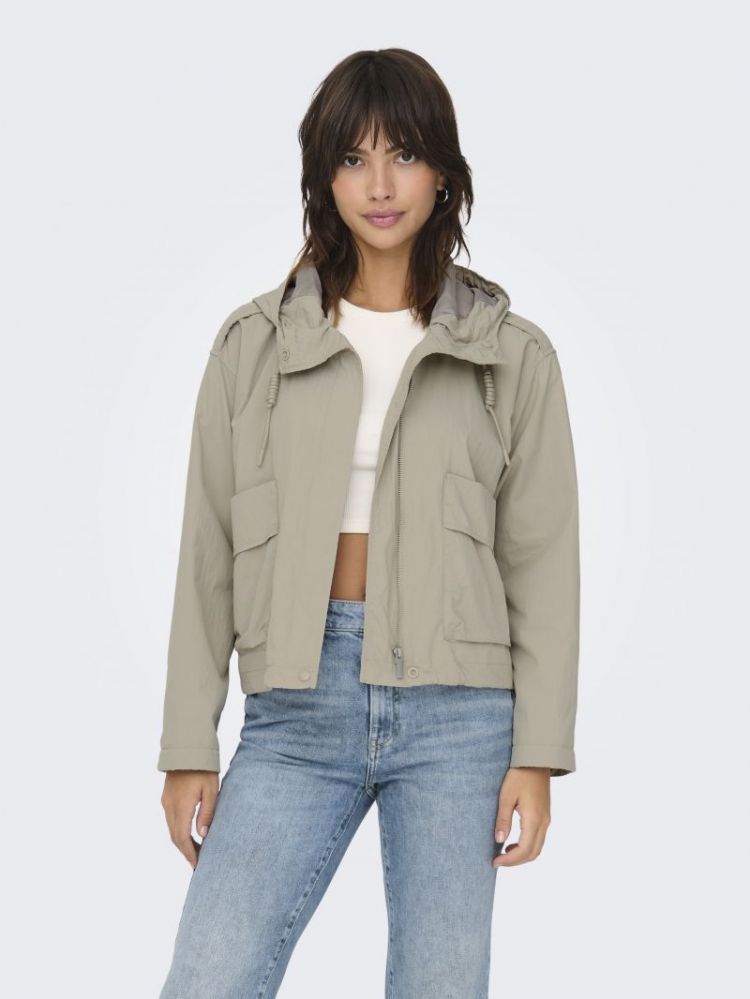 ONLMAMBA SHORT PARKA JACKET CC 185600 String