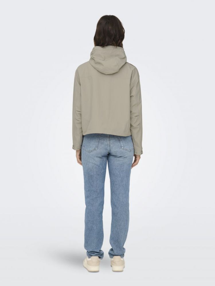 ONLMAMBA SHORT PARKA JACKET CC 185600 String