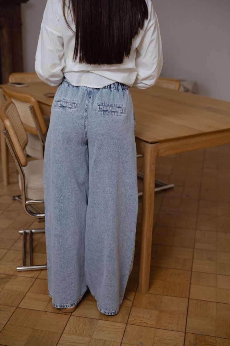 VMVALERIA MR WIDE PULL UP JEAN 178000 Light Bl