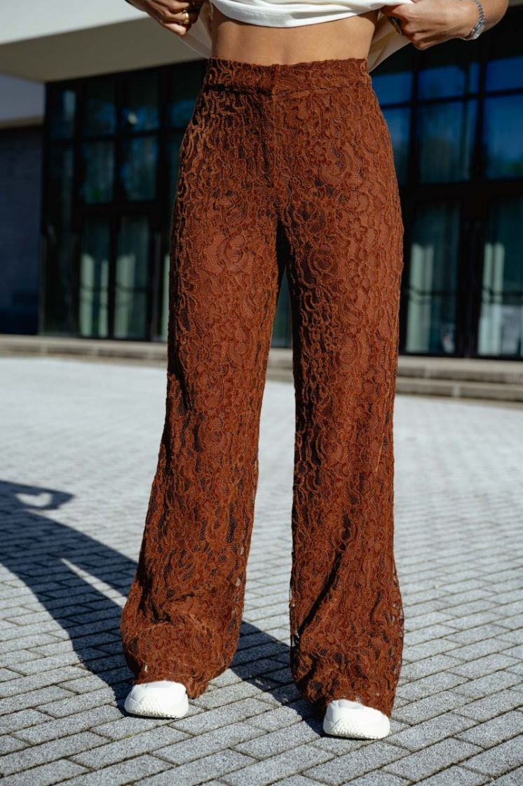  SADDLE BROWN