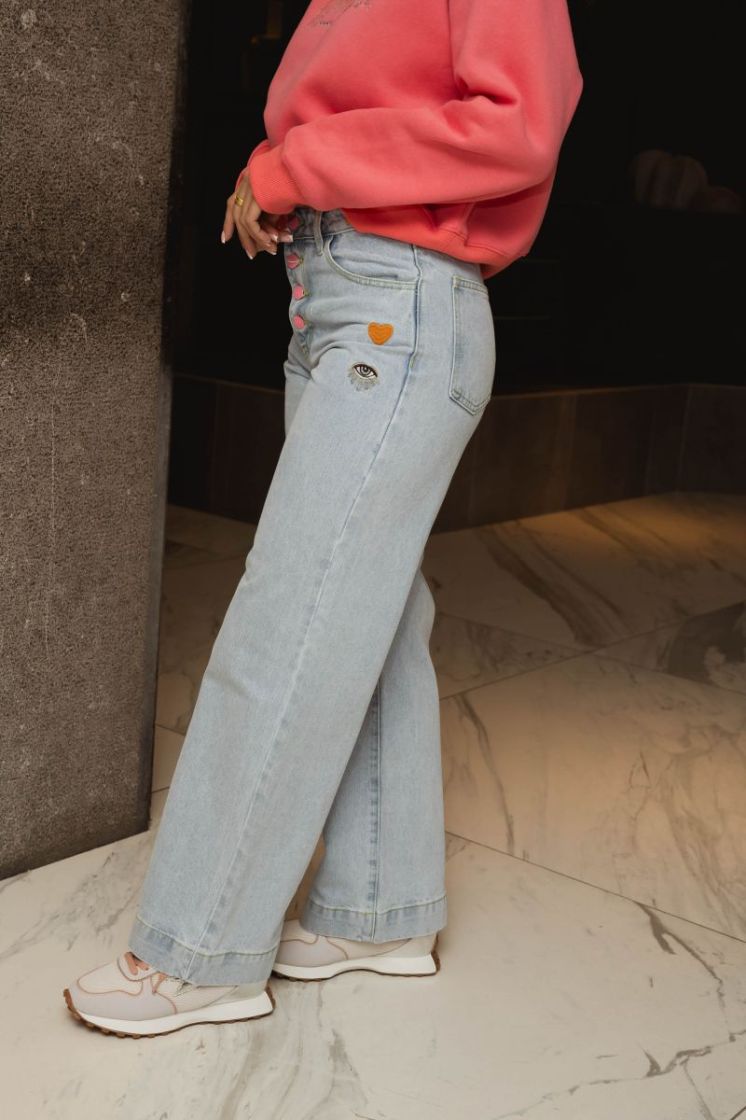  DENIM