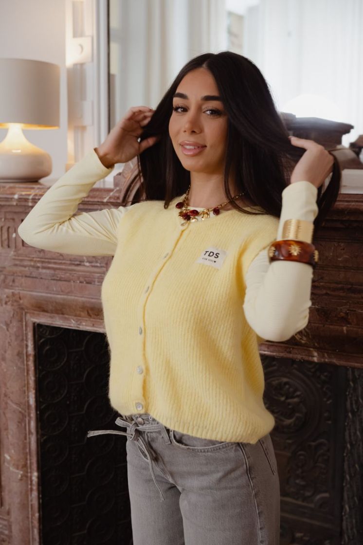  JAUNE
