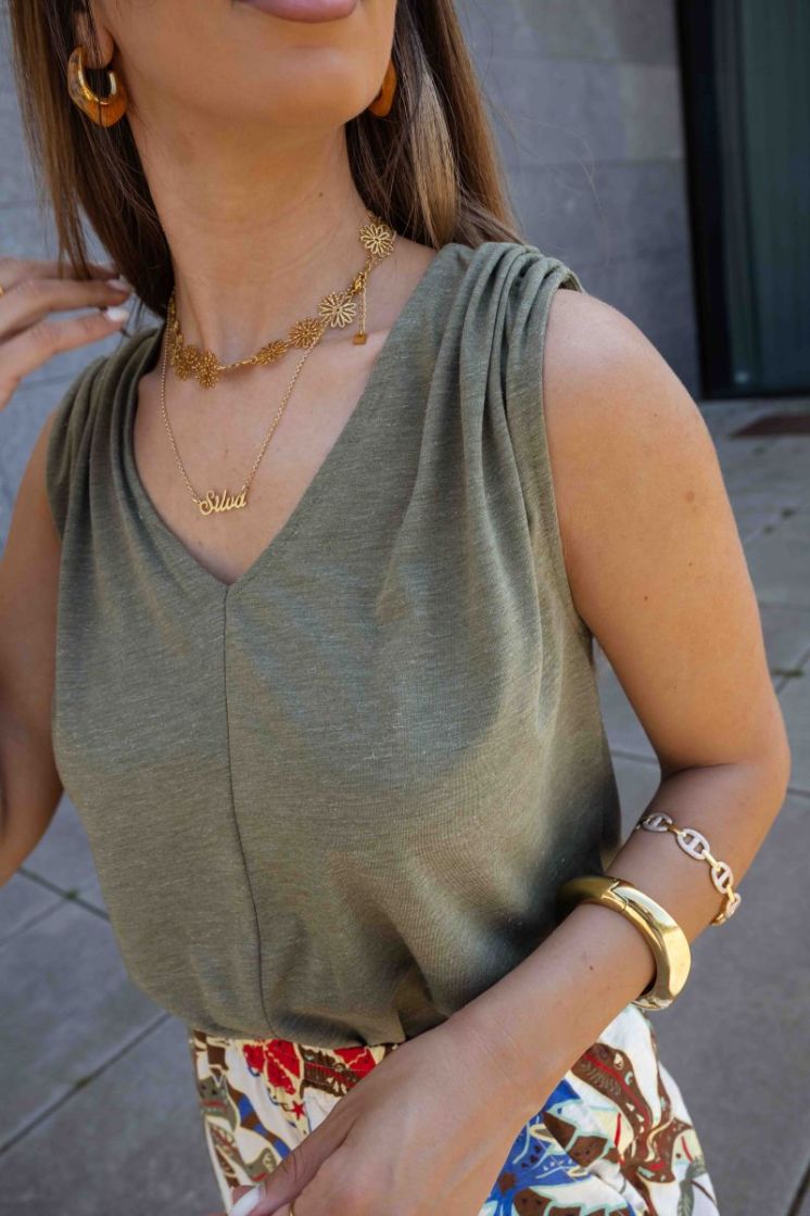  9945-olive bree