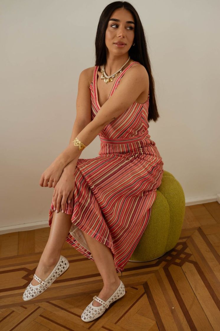  1005-coral crus