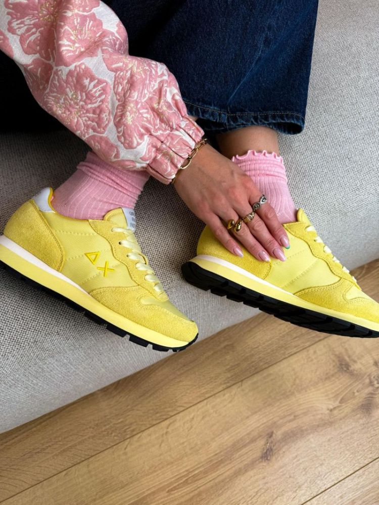SUN LEMON LEMON