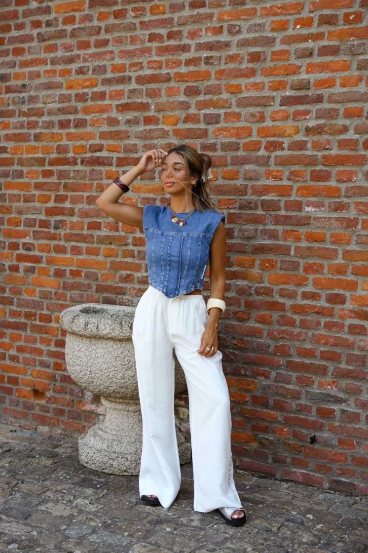  DENIM BLUE