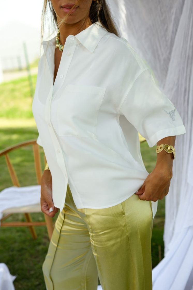  SOFT WHITE