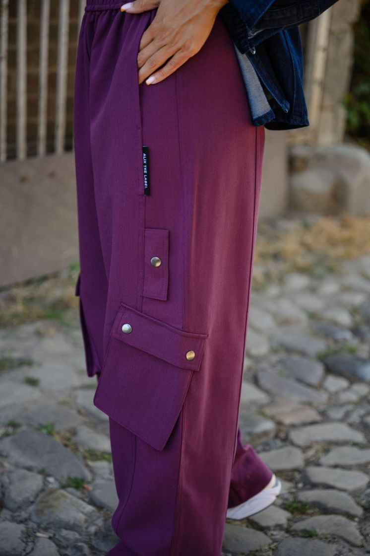  AUBERGINE