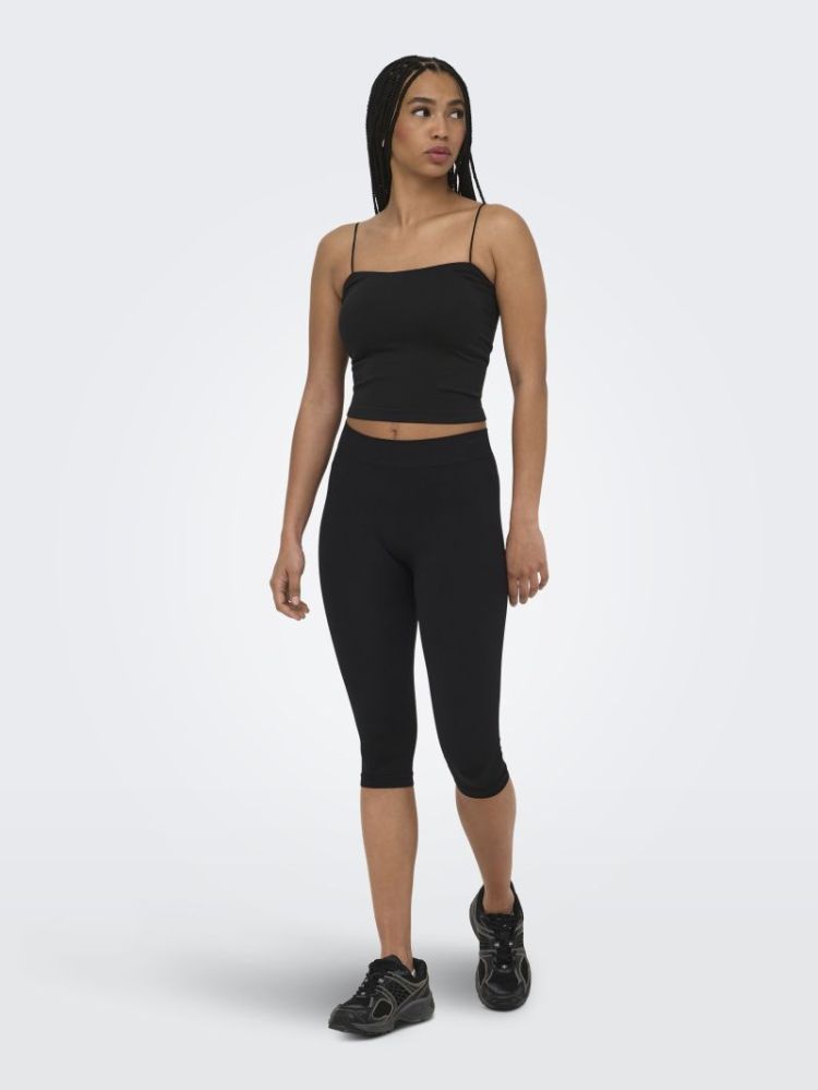 ONLBELLA SEAMLESS PADDED CROP  177911 Black
