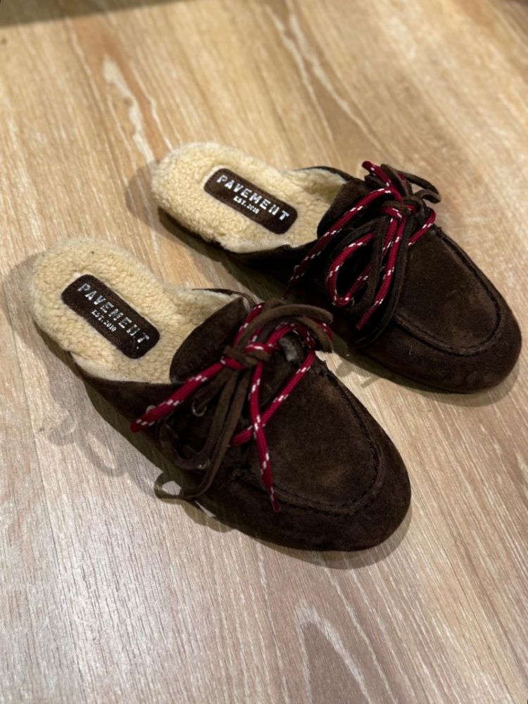  BROWN SUEDE