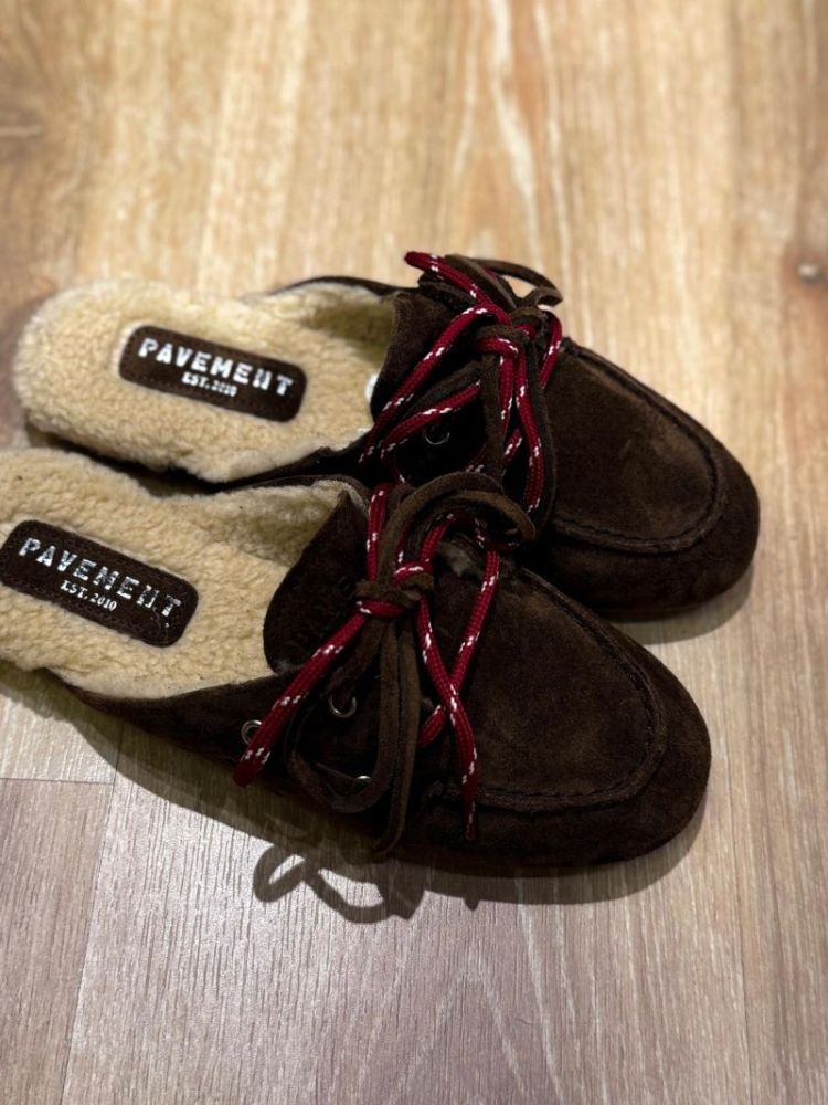  BROWN SUEDE