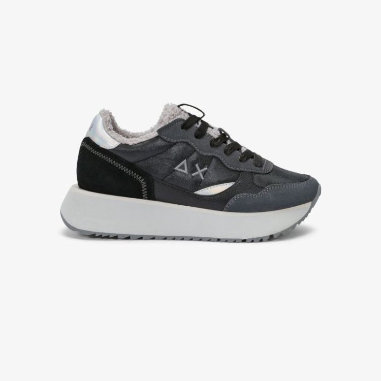  BLACK 11